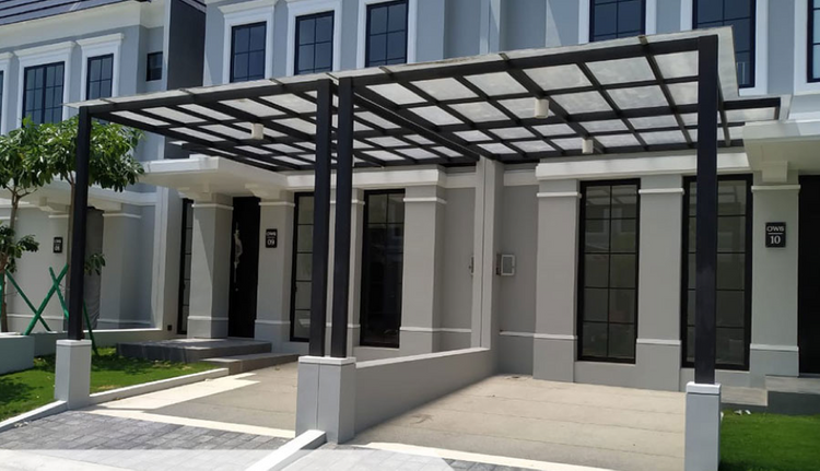 Proses Pemasangan Kanopi di Creasi Tempa Las Jogja